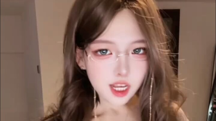 Chín vạn chữ, phiên bản cười ra nước mắt