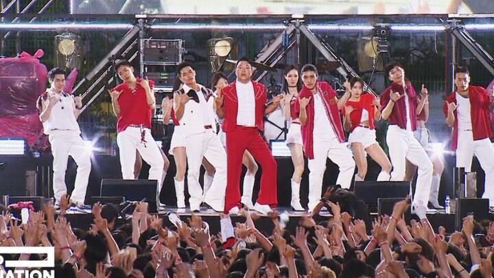 الفيديو الرسمي للاحتفال بالذكرى السنوية لجامعة كوريا لـ PSY "That That" يُكشف عنه رسميًا!