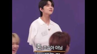 sc: "shua is not normal" 😭🤣 #seventeen #svt #joshua