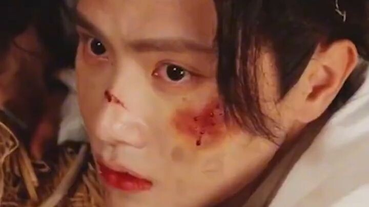 ถูกคนรักทรยศ เจ้าชายรัชทายาทจึงปรากฏตัวขึ้นเพื่อกอบกู้ฐานะเจ้าชาย