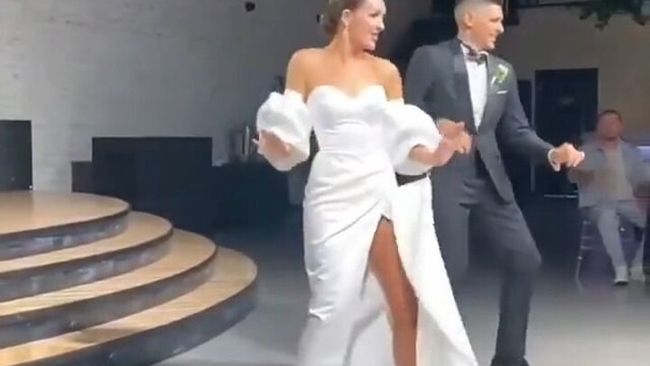 Anita's Super Sensational Opening Dance for a Wedding Dinner | Wedding Dance | First Dance