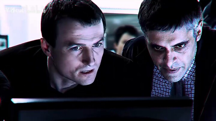 "สัมผัสความสามารถในการช่วยเหลือตัวเองอันน่าสะพรึงกลัวของ 007!"