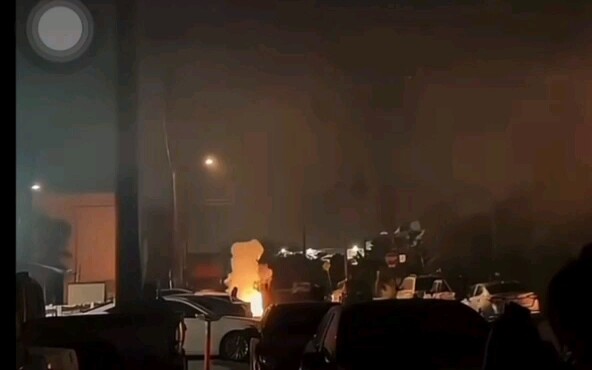 高端窜天猴，另一种闪频。效果嘎嘎好