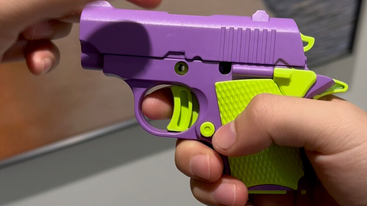 1911 chỉ vài đồng một chiếc mà chất quá, mình liền mua luôn 100 cái, vậy là chẳng sợ hỏng rồi hết đồ