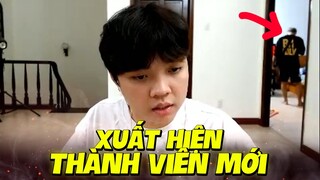 Bất Ngờ Lộ Diện Thành Viên Mới Tại Phòng ProE Khi ADC Đang Livestream