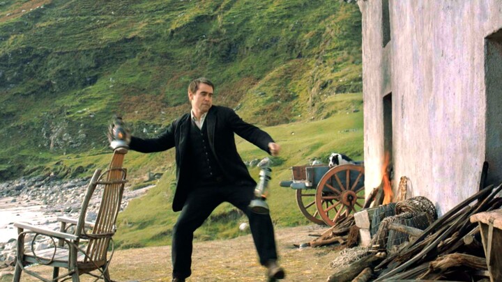 “Perpisahan orang dewasa itu selalu diam-diam, cuma aku yang benar-benar membunuh dan membakar semua