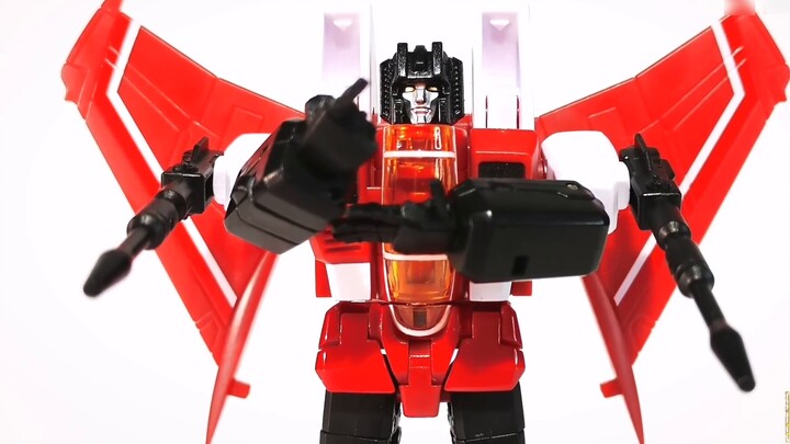 What are the seekers with the same model as Red Spider? There are warriors and mages among them. Is 
