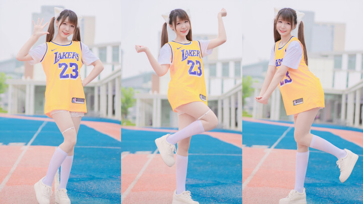 รอยยิ้มของซุปเปอร์ไอดอลไม่หวานเท่าของคุณหรอก~ ฉันรักคุณที่อุณหภูมิ 105°C [หยุนเหมียว] สดชื่นและมีพลั