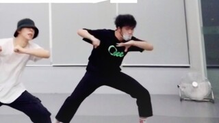 【ONeeCrew】Bài hát đầu tay của nhóm nhạc nam mới nhà YG Treasure Boy quick dance