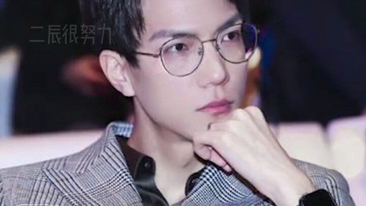 تخلى يومًا عن مقعده المضمون في جامعة تشينغهوا، والآن بات بطلًا عالميًا.. إنه “وو يان تسوز العالم في 