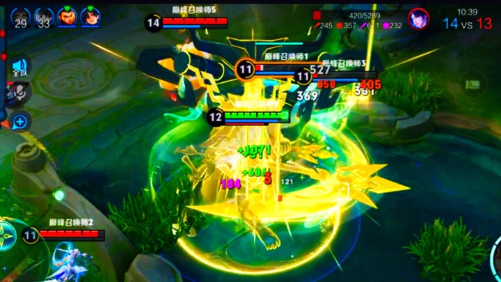 Yang Jian: Wow, the terrifying whale