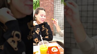 АРИАНА ГРУСТИТ ИЗ-ЗА РАССТАВАНИЯ🥹🥹🥹