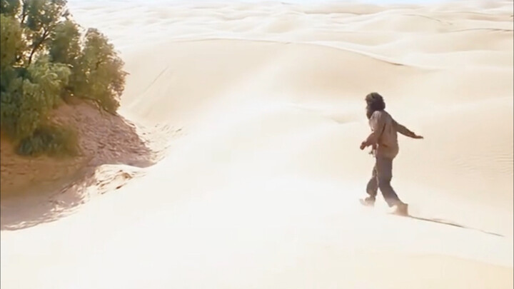 Hai người bị mắc kẹt trong sa mạc phải làm gì để thoát hiểm?