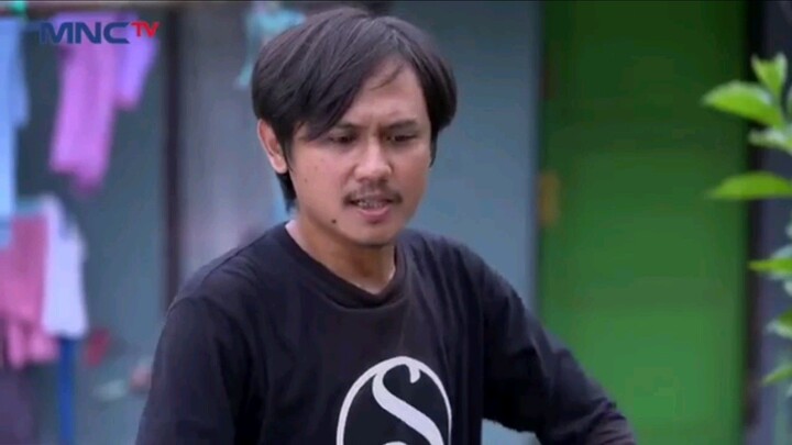 Layangan Terbang Episode 18