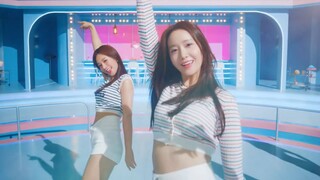 原来《FOREVER 1》出现了一小段再次重逢的伴奏