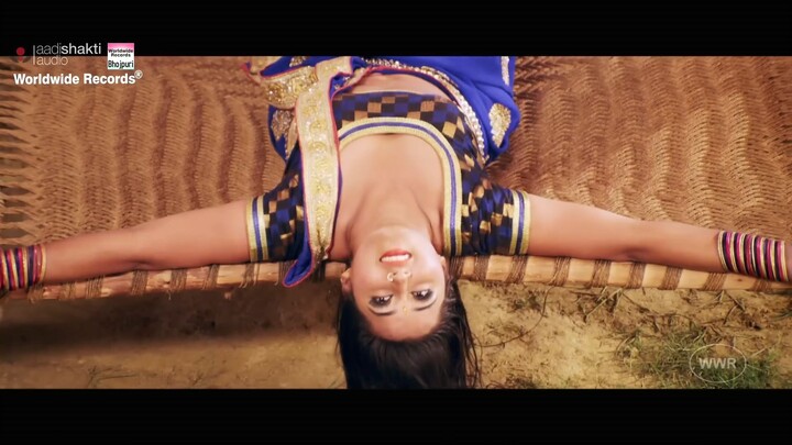 _Chhalakata Hamro Jawaniya - _pawansingh __Kajal Raghwani_ _priyanka singh _Worl