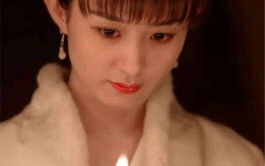 据说养活了一家蜡烛厂🤣🤣🤣