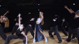 LISA_MONEY_DANCE_PRACTICE_MIRRORED