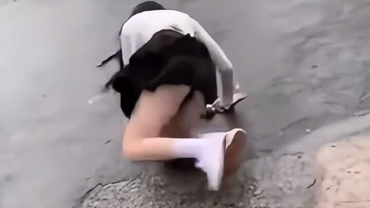 Hiện nay, số người độc thân ngày càng nhiều.