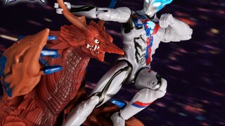 [Super Display] Ultraman Ultra Movable Blaze Ultraman VS Monster Soft Gel ADVANCE Bazan Armor