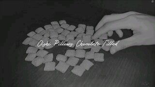 Camilan Oishi Pillows Chocolate Filled
