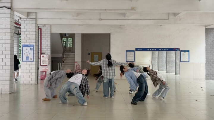 【365】Không có thực lực thì thật sự không nhảy được bài này đâu!