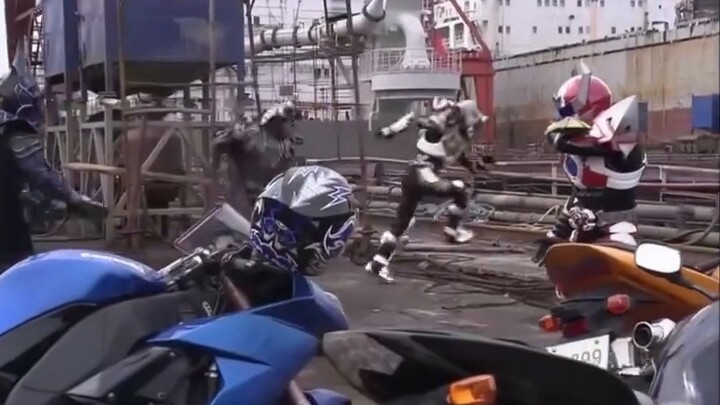 Armor Hero Xingtian: Actually, after the three captains have M energy, they still have a protection 