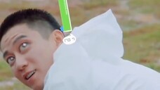 Zhang Xincheng หยิบดราก้อนบอลออกมาและขอให้ Wang Ziqi เรียกเขาว่าพ่อ เมื่อเขาเห็นดราก้อนบอล ดวงตาของ