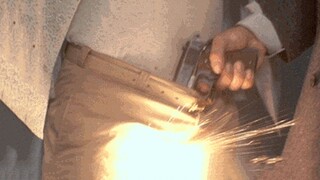 Đây được gọi là thực thi pháp luật bằng bạo lực!