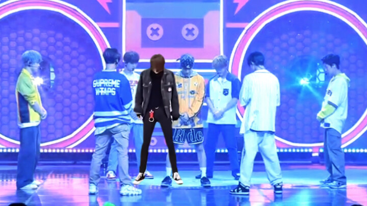 Đinh Trạch Nhân thiếu đạo đức, cướp vị trí trung tâm của nhóm em trai 【NCT DREAM】