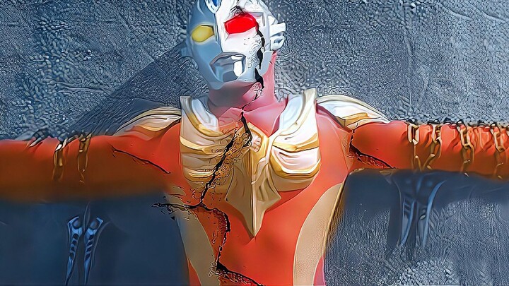 Đếm 8 Ultraman đã cạn năng lượng! Tiga biến thành tượng đá, Noah bị quái vật hút khô!