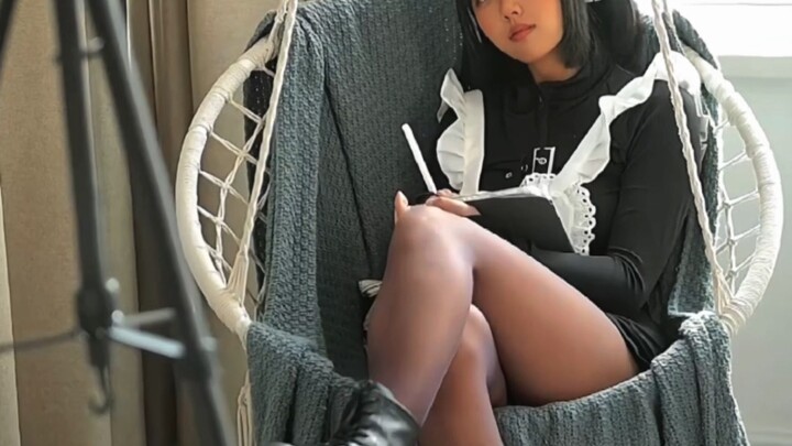 She asked me, "Coffee, tea, or me?"