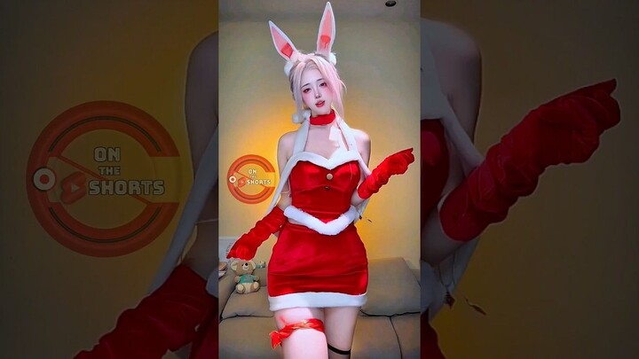 Seria Kirmin Bunny Christmas Dance  Dungeon Fighter Online Cosplay #shorts