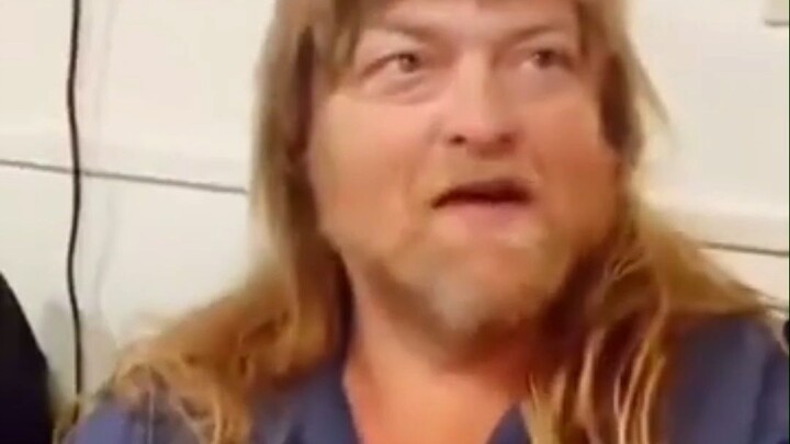 Father and son reminisce about the son’s “childhood trauma,” all caused by Dad himself...