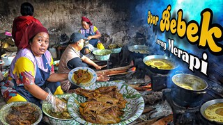 OPOR BEBEK LERENG GUNUNG MERAPI BU SUYUD, BUKA SETIAP PASARAN PAHING DAN KLIWON, kuliner tradisional