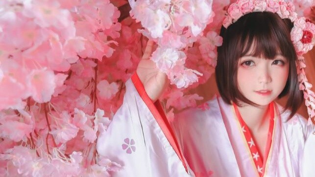 [Xia Mumu] Cô gái trẻ cosplayer Kato Megumi, bạn sẽ chọn tôi làm nữ anh hùng của bạn chứ?