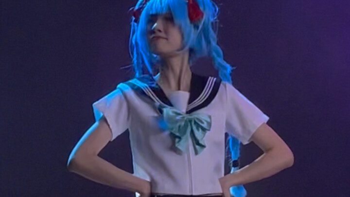 Pesta Kelulusan Sekolah Jurnalisme dan Komunikasi Universitas Hunan "Na Na Na" Hatsune Miku live sho