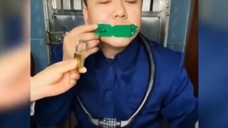 ปิดปากซะ