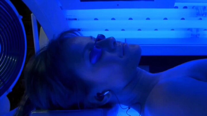 Final Destination 3 Tanning Bed - Tagalog Dubbed