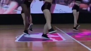 Semakin nasional, semakin internasional. Tim pemandu sorak desa BA di Qiandongnan, Guizhou telah men