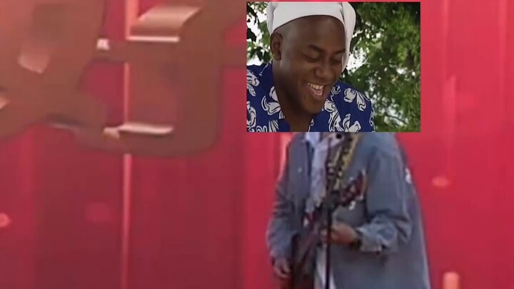 "Giới thiệu về buổi thử giọng của nghệ sĩ guitar ban nhạc để chơi Spongebob Squarepants"