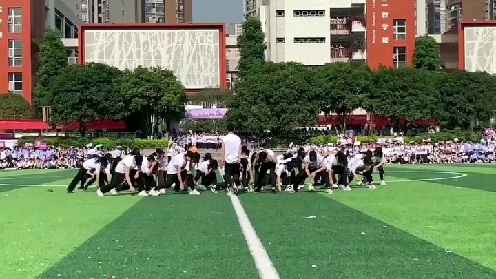 NCT--《Black on Black》Luneng Bashu Middle School Sports Meeting Opening Ceremony Flash Mob Performanc