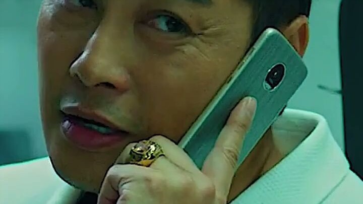 “Standar genre film, gaya film polisi-kriminal Hong Kong yang konsisten!”