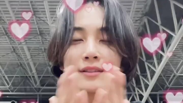 2gg教学：一学就会的手指舞哦！