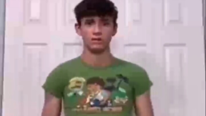 I wear my childhood clothes belike