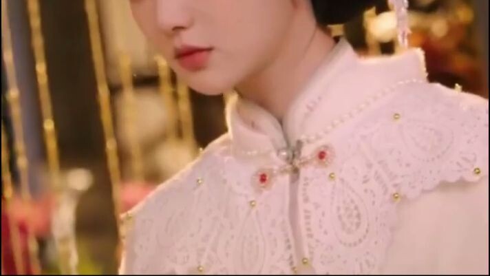 Wang Kaimu,Zhi Chunhe,Wang Nan Untuk bertahan hidup di dunia yang kacau,ia mengg