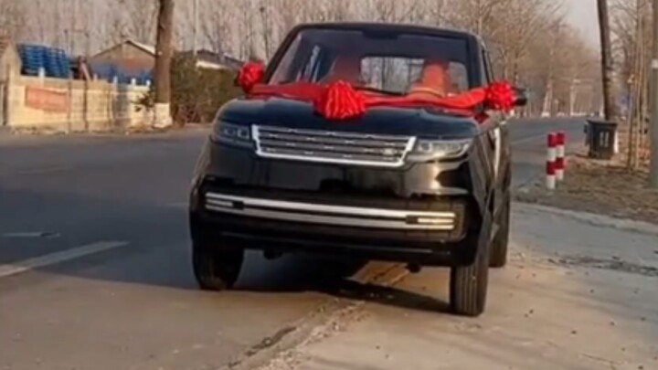 Getting married with this convoy will be talked about for a lifetime.