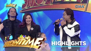 It's Showtime: Six Part Invention, naging emosyonal nang mag-perform kasama ang kanilang anak!