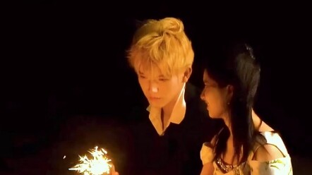 Chen Feiyu and Zhang Jingyi's drama "Ignite My Warmth, Warm Your Heart" is a huge hit in South Korea