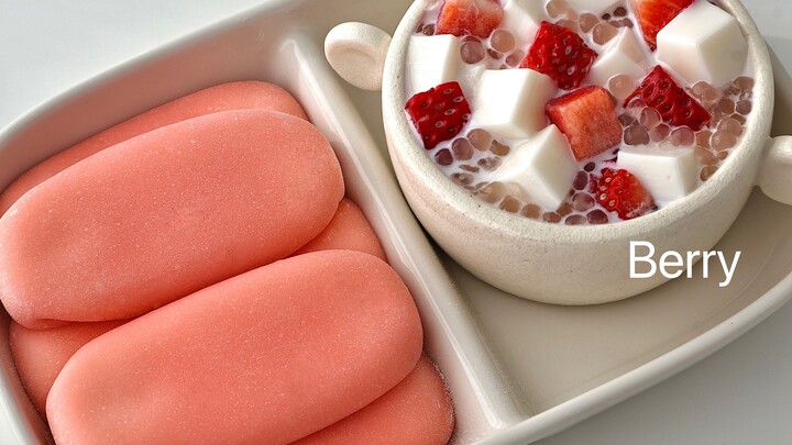 Strawberry mochi sticks + strawberry milk pudding bowl